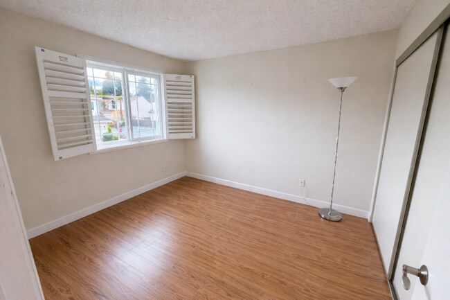 Building Photo - 4773 Mallard Common