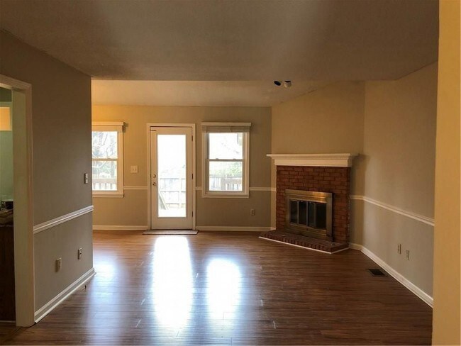 Building Photo - 1145 Country Club Place  - Coming Soon