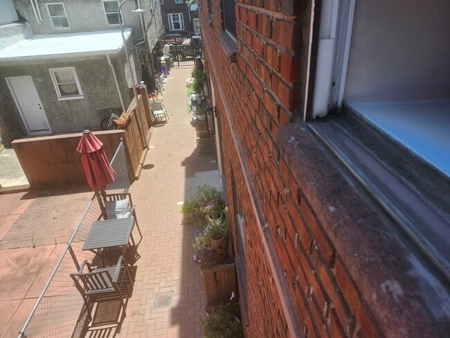 Foto del edificio - 733 Carpenter St