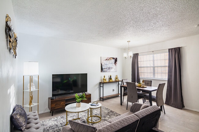 Foto del edificio - 6400 Edgemere Blvd