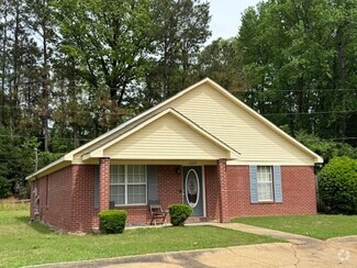 Building Photo - 1005 Creekside Pl
