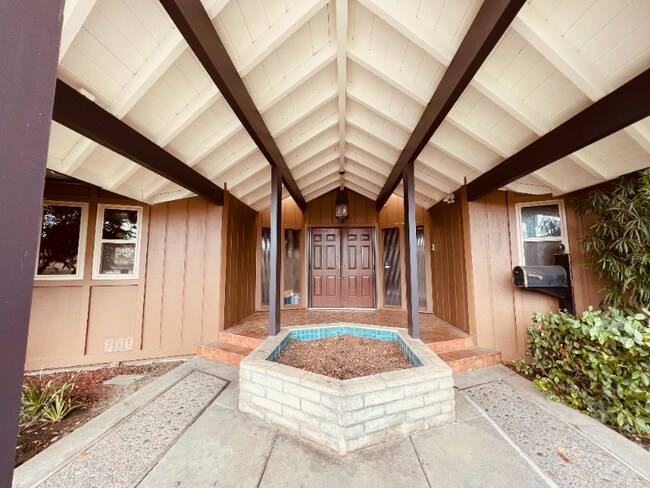 Foto del edificio - 7757 Country Ln
