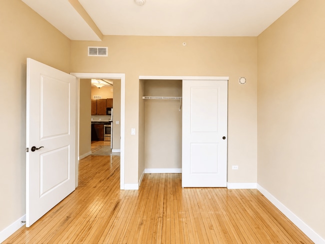 Interior Photo - Pioneer Endicott