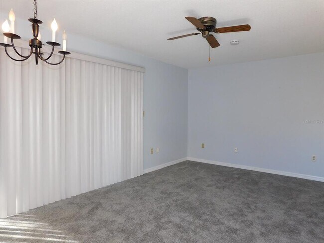 Building Photo - 1118 Spring Meadow Dr