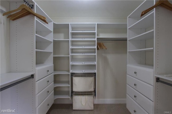 Building Photo - 29318 Golden Meadow Dr