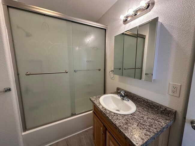 Foto del edificio - 230 SE 6th Ave