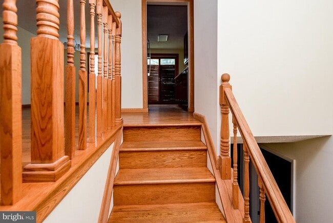 Building Photo - 6584 Madrigal Terrace