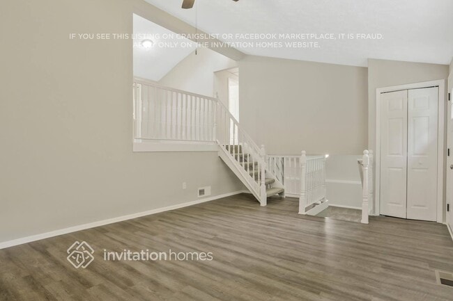 Building Photo - 393 Engle Dr