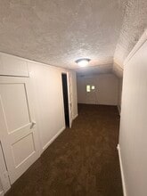 Building Photo - 5106 S 41st St
