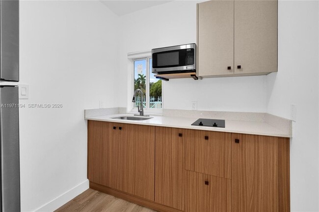 Building Photo - 4701 SW 104th Ct