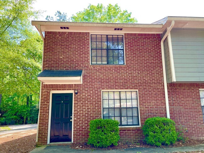 Building Photo - Welcome to this ADORABLE Space, a charming...