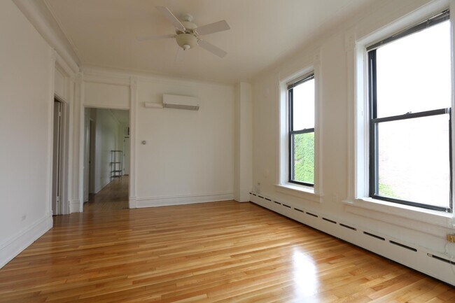 Foto del edificio - 1339 W Taylor St