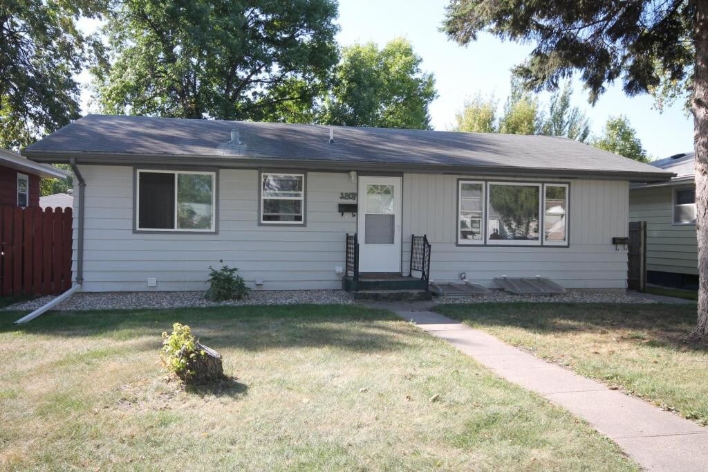Primary Photo - 1807 8th Ave N.