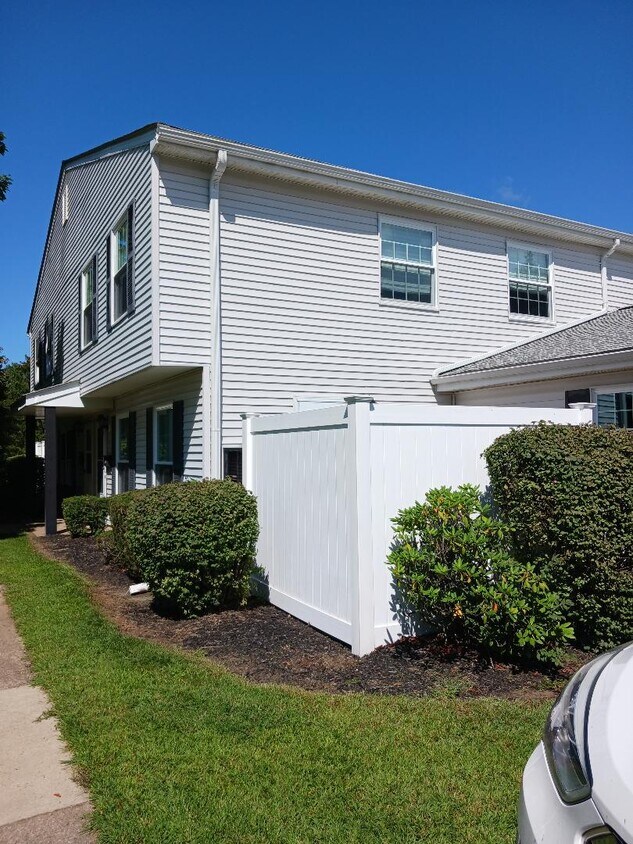 3058 Princeton St Unit 3058, Madison, OH 44057 Condo for Rent in