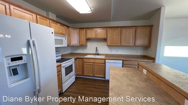 Building Photo - 3 br, 2.5 bath House - 259 Whisper Ridge C...