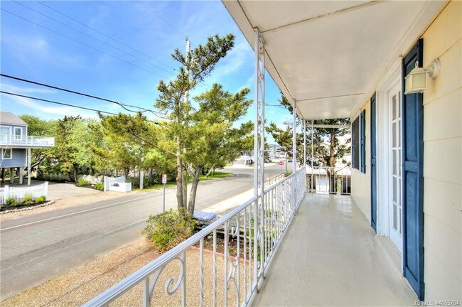 Foto del edificio - 225 Liberty Ave