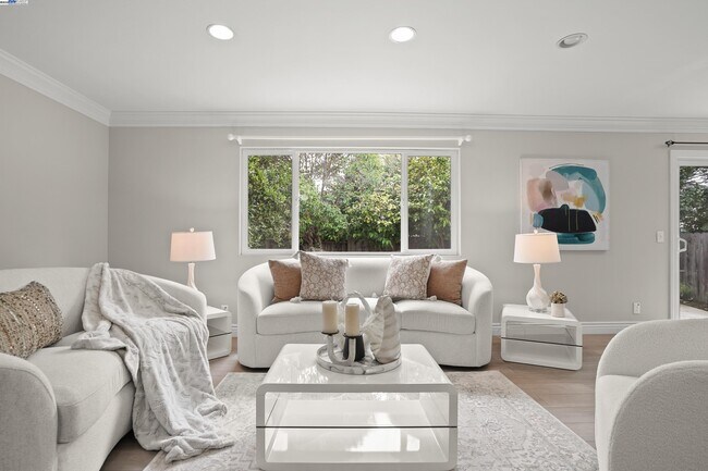 Foto del edificio - 501 Amherst Ct