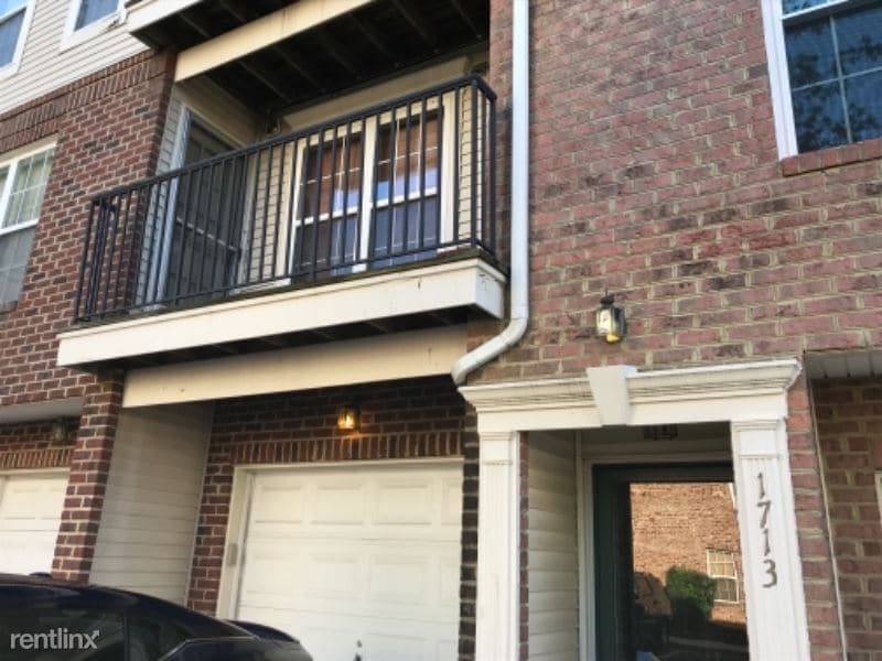 1713 Stourbridge Ct, Bowie, MD 20721 Townhome Rentals in Bowie MD