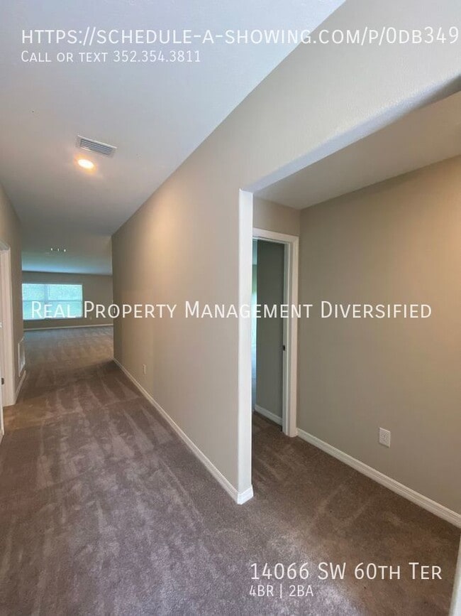 Building Photo - Desirable SW Ocala Neighborhood 4/2/2 *WON...