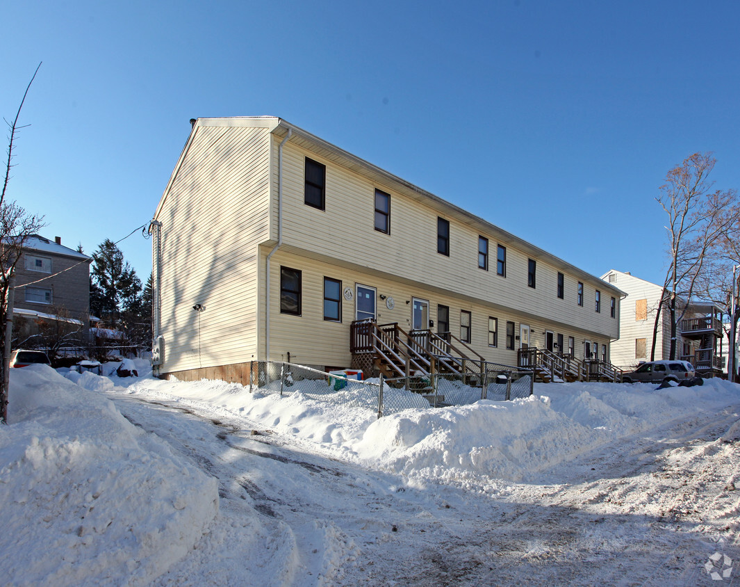 Primary Photo - 10 Clarkson St