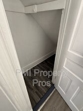 Building Photo - 2630 N 24th Pl