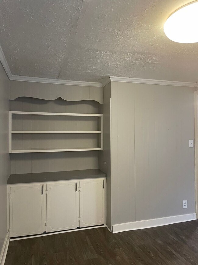 Foto del edificio - 2 Bedroom House ready for you to call HOME  