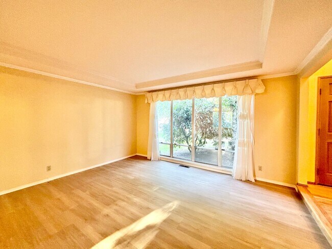 Foto del edificio - Great Home for rent