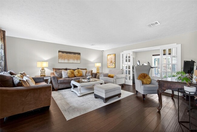 Building Photo - 19115 Keyturn Ln