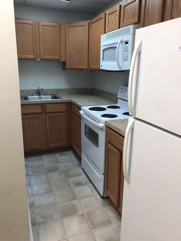 22695 Washington St Unit 5, Leonardtown, MD 20650 Room for Rent in