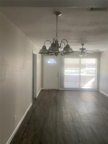 Building Photo - 5621 Bluffman Dr