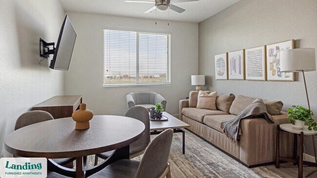 Foto del edificio - 10000 W Missouri Ave