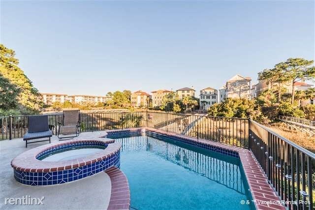 Foto del edificio - 30 Bradley Cir