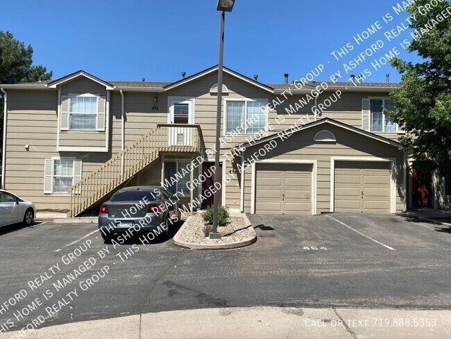 Foto del edificio - 464 Ellers Grove