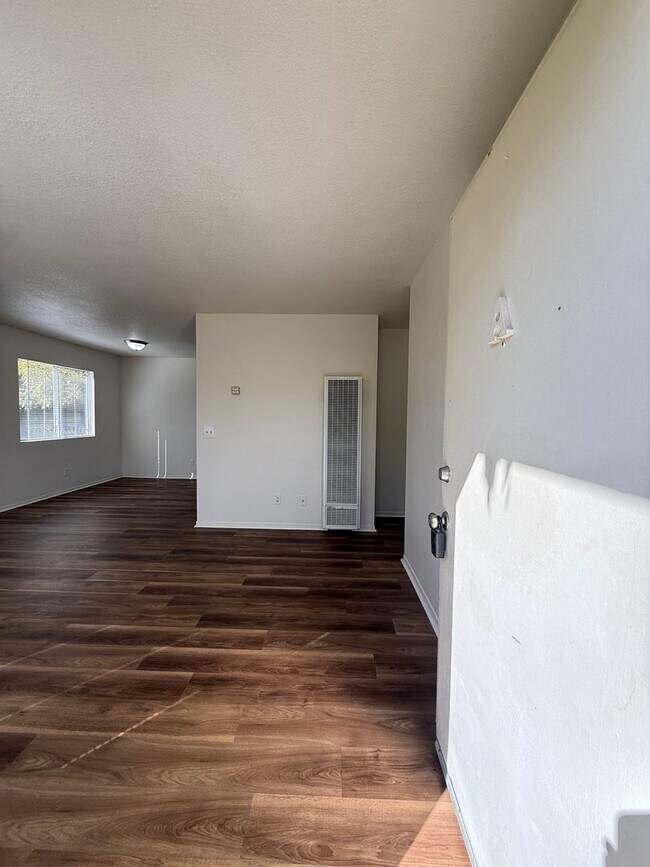 Foto del edificio - S12000