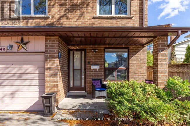 Building Photo - 4043 Pavillion Ct