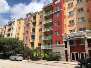 Building Photo - 6001 SW 70th St