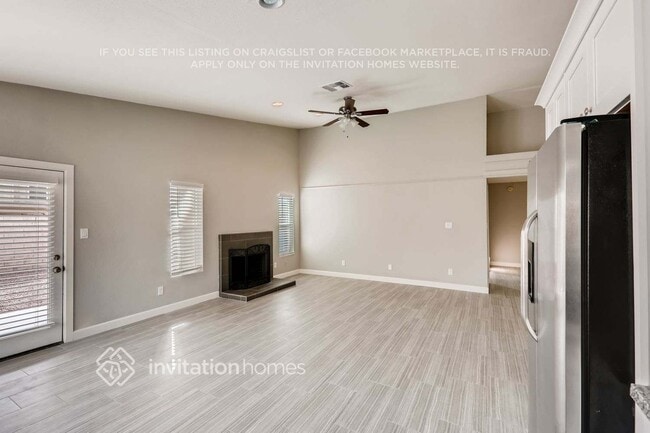 Building Photo - 4057 W Cielo Grande