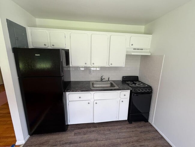 Photo - 39 Rome Ave House