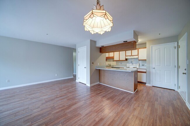 Foto del edificio - 7332 Rose Terrace Ct