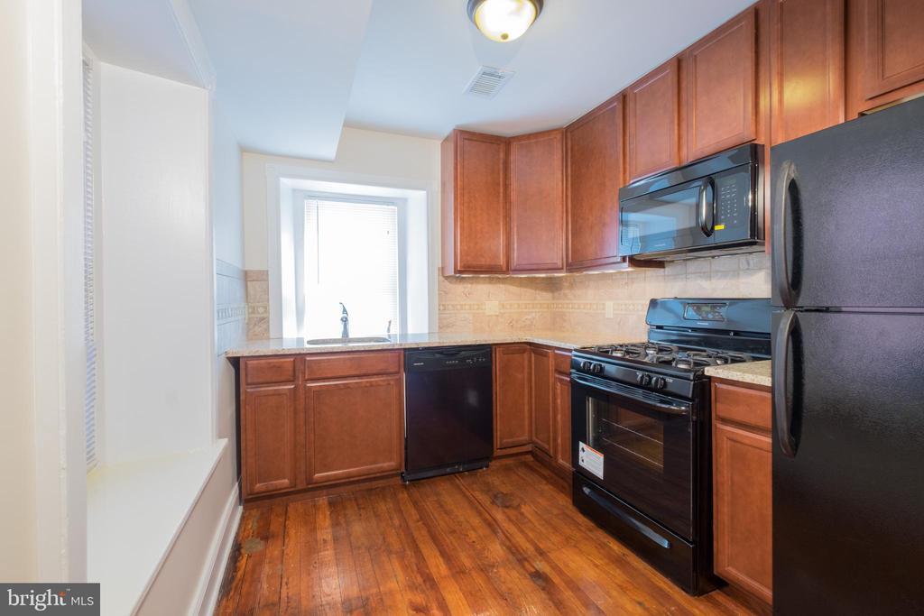 Foto principal - 227 N Church St