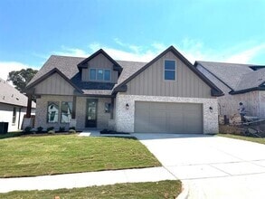 Building Photo - 1004 Gannon Vly Dr