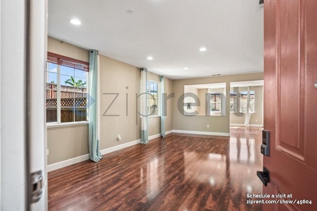 Building Photo - 3356 Cydonia Court