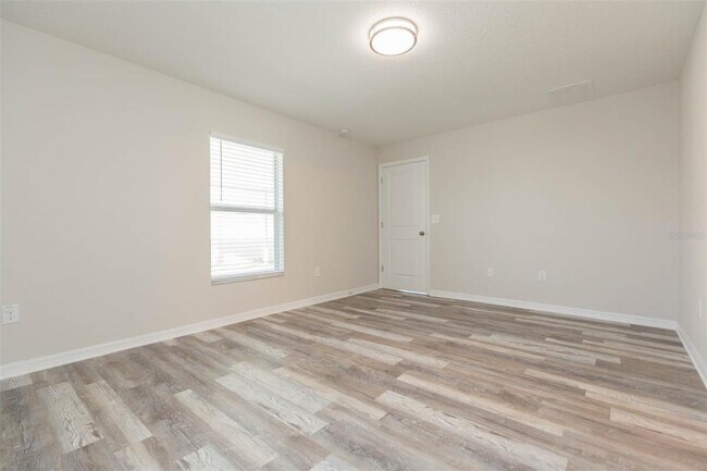 Building Photo - 4902 Grist Mill Ct