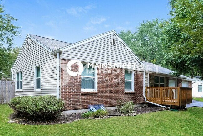 Building Photo - 3 Bedroom Pet-Friendly Home in KANSAS CITY, MO with Main Street Renewal