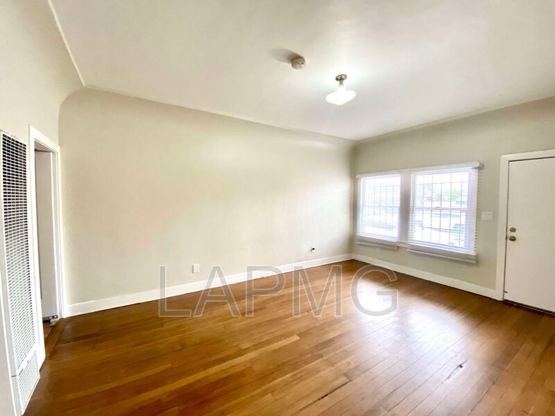 Primary Photo - 3406 2nd Ave
