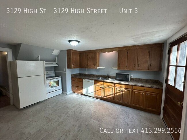 Foto del edificio - 3129 High St