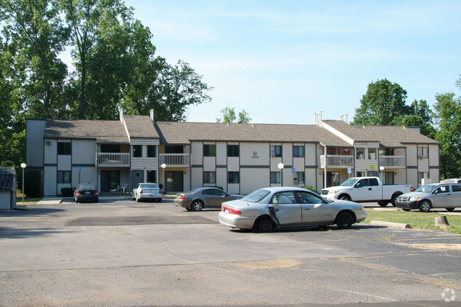 Building Photo - Village Square Apartments