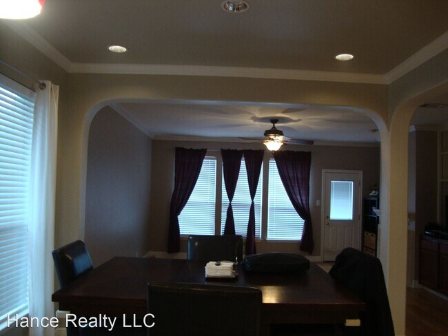 Foto del edificio - 3 br, 2 bath House - 16919-Kentucky Trl