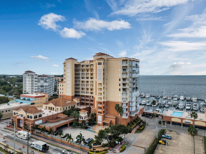 Foto principal - Whitley Bay - Waterview Condo for Rent
