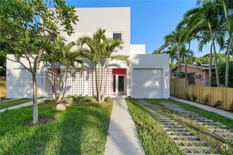 Building Photo - 3435 NW 9th Ct